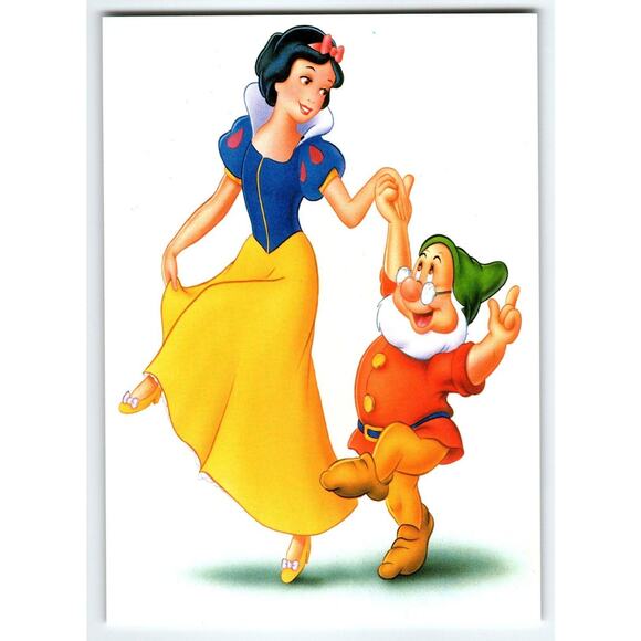 Doc Dances With Snow White And The Seven Dwarfs Disney Postcard Vintage Unused - Picture 1 of 2
